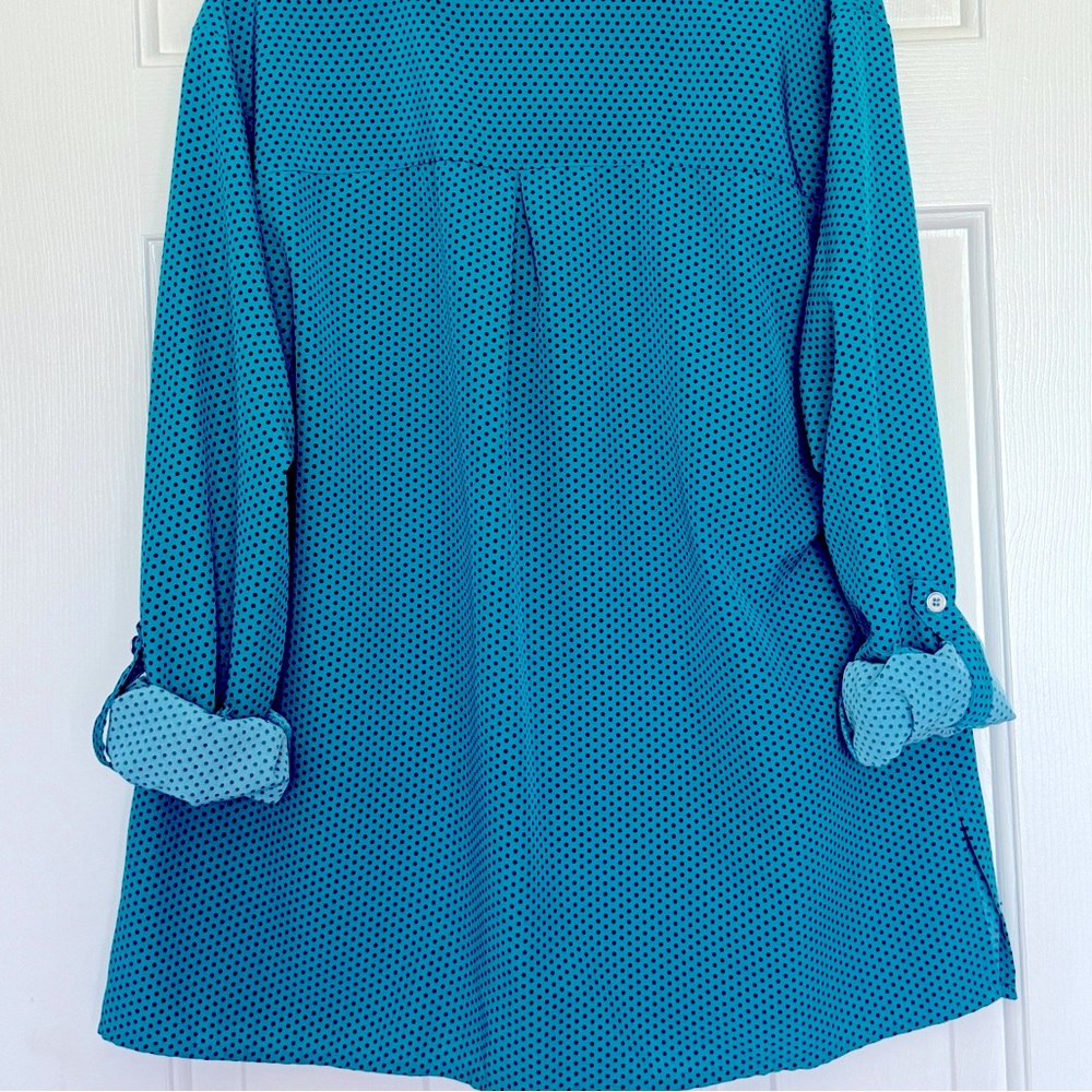 Women’s Button Down Shirt/ Size L/ Color Blue - Picture 2 of 7